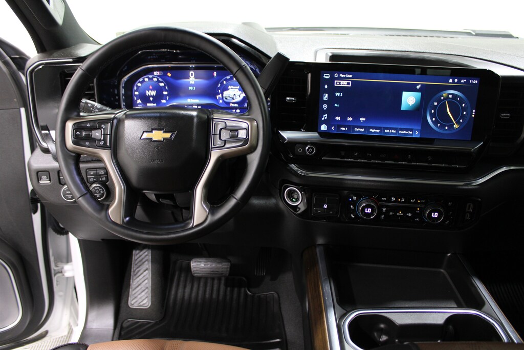 Used 2024 Chevrolet Silverado 3500 HD High Country Truck Crew Cab