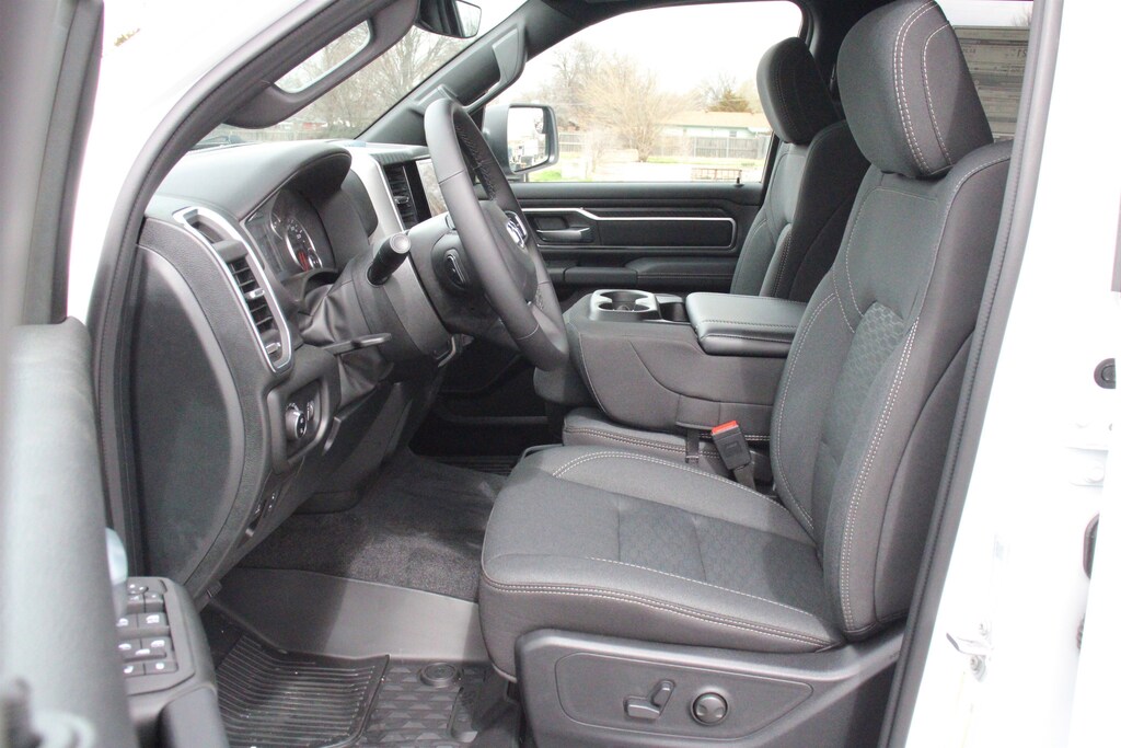 New 2026 Ram 1500 Big Horn/Lone Star Crew Cab Pickup