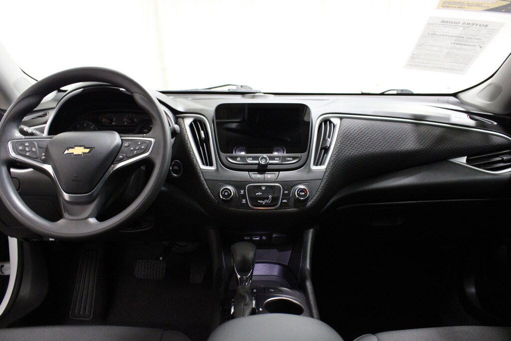 Used 2023 Chevrolet Malibu LS w/1FL Sedan