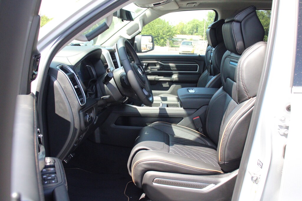 New 2026 Ram 1500 Tungsten Crew Cab Pickup