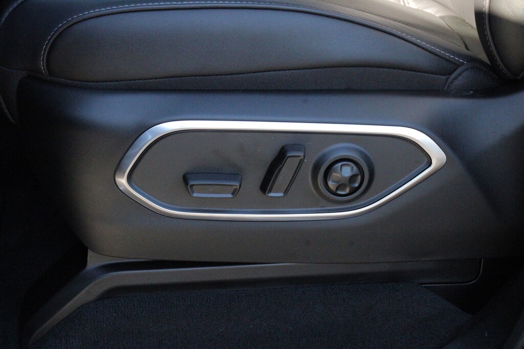 New 2026 Jeep Grand Wagoneer Limited Sport Utility