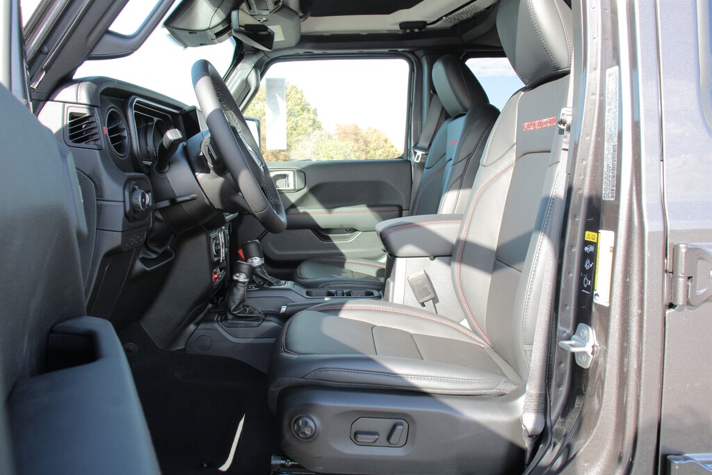 New 2026 Jeep Wrangler Rubicon Convertible