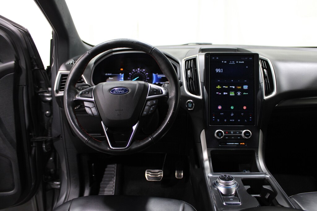 Used 2022 Ford Edge SUV