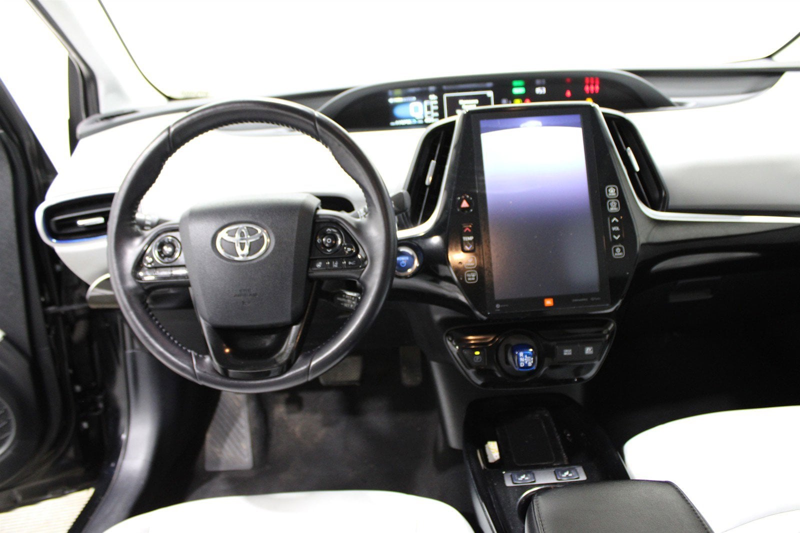 Image of 2021 Toyota Prius Limited Hatchback
