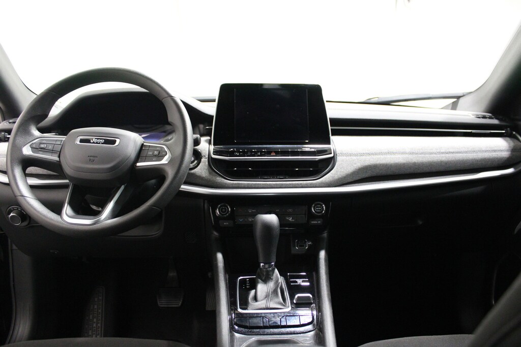 Used 2025 Jeep Compass Sport SUV