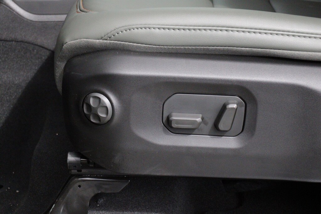 New 2026 Jeep Gladiator Mojave Crew Cab Pickup