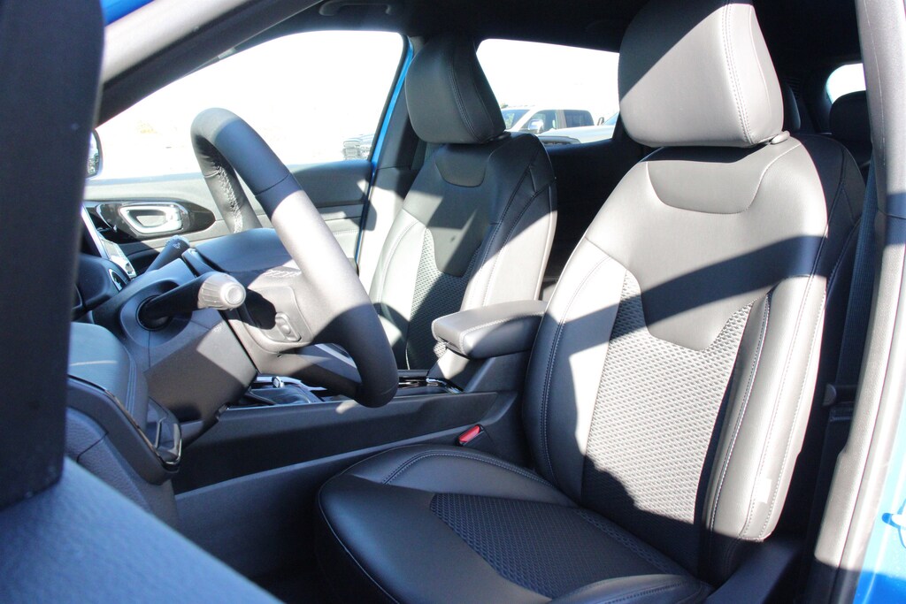 New 2026 Jeep Compass Latitude Sport Utility