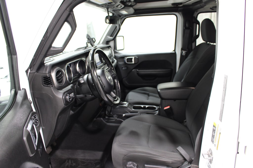 Used 2021 Jeep Gladiator Sport Truck Crew Cab
