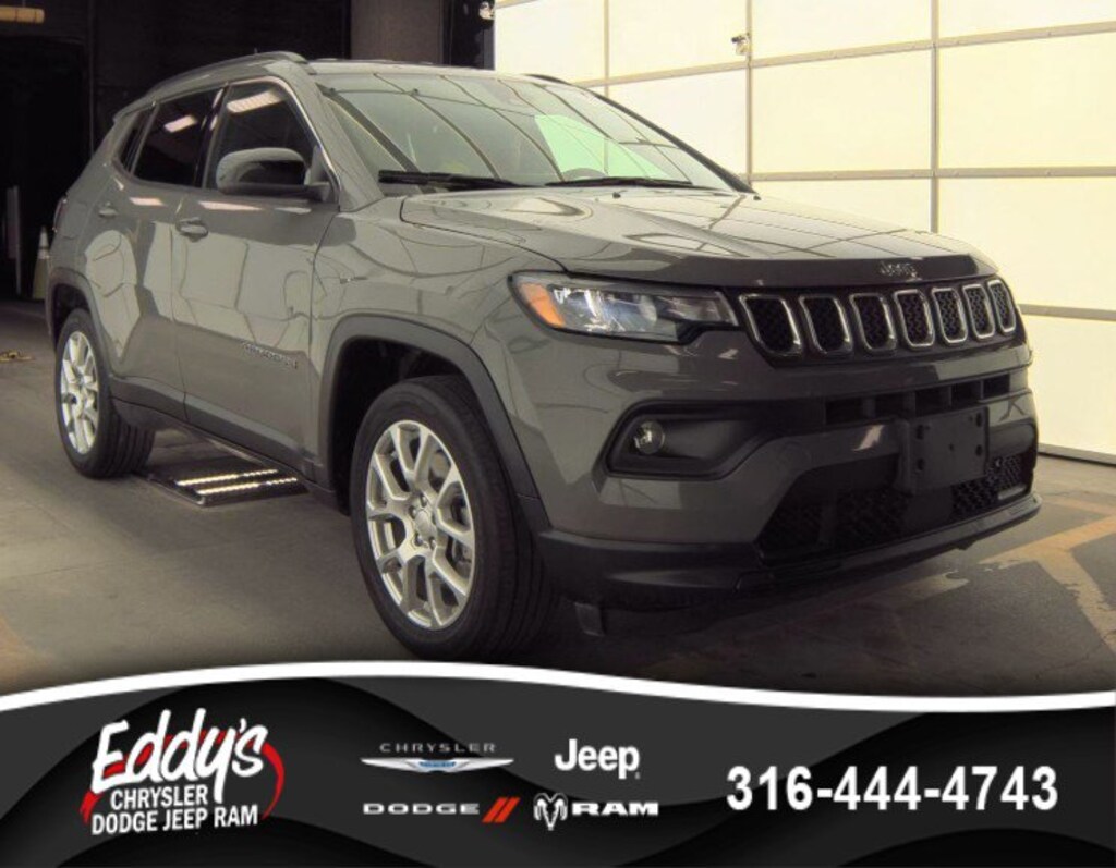 Used 2024 Jeep Compass Latitude Lux SUV