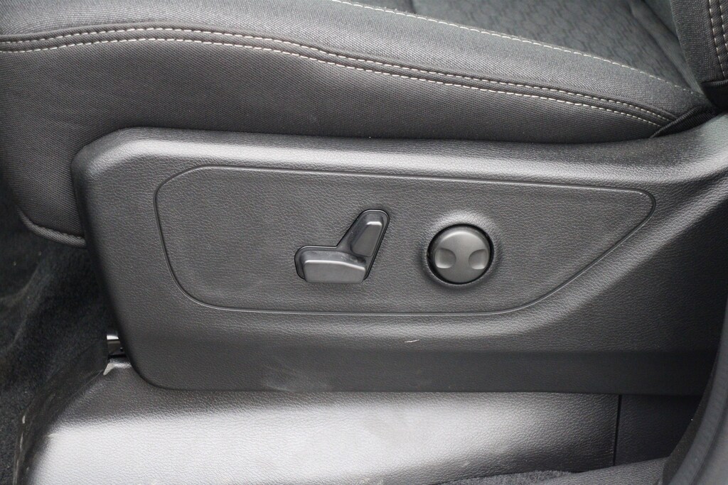 New 2026 Ram 1500 Big Horn/Lone Star Crew Cab Pickup