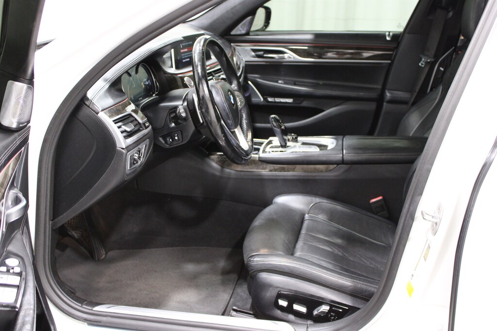 Used 2018 BMW 750i Sedan