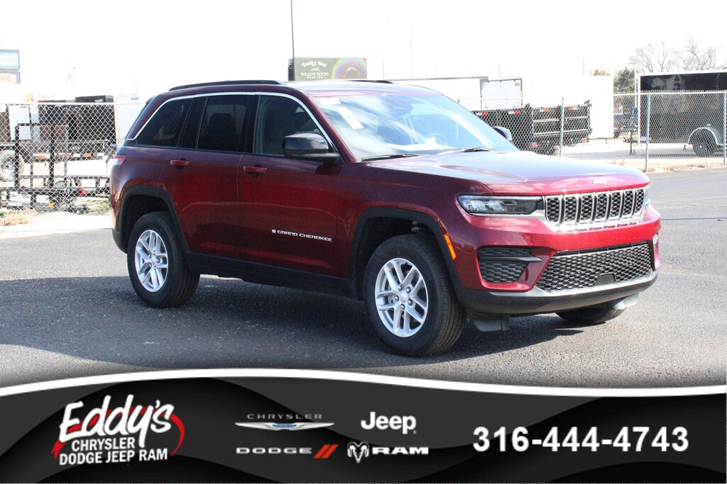 New 2026 Jeep Grand Cherokee Laredo Sport Utility