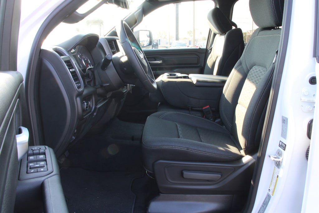 New 2025 Ram 1500 Tradesman Crew Cab Pickup