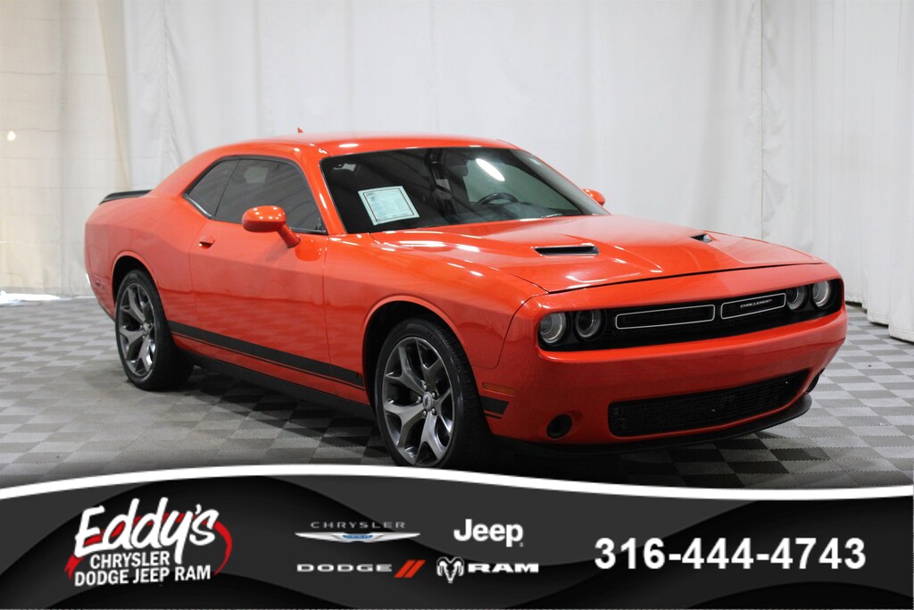 Used 2017 Dodge Challenger SXT Coupe