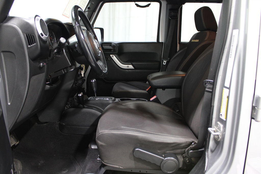 Used 2014 Jeep Wrangler Unlimited Sahara 4x4 SUV