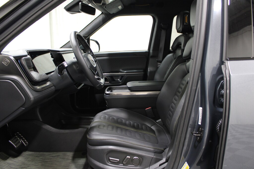 Used 2024 Rivian R1S SUV