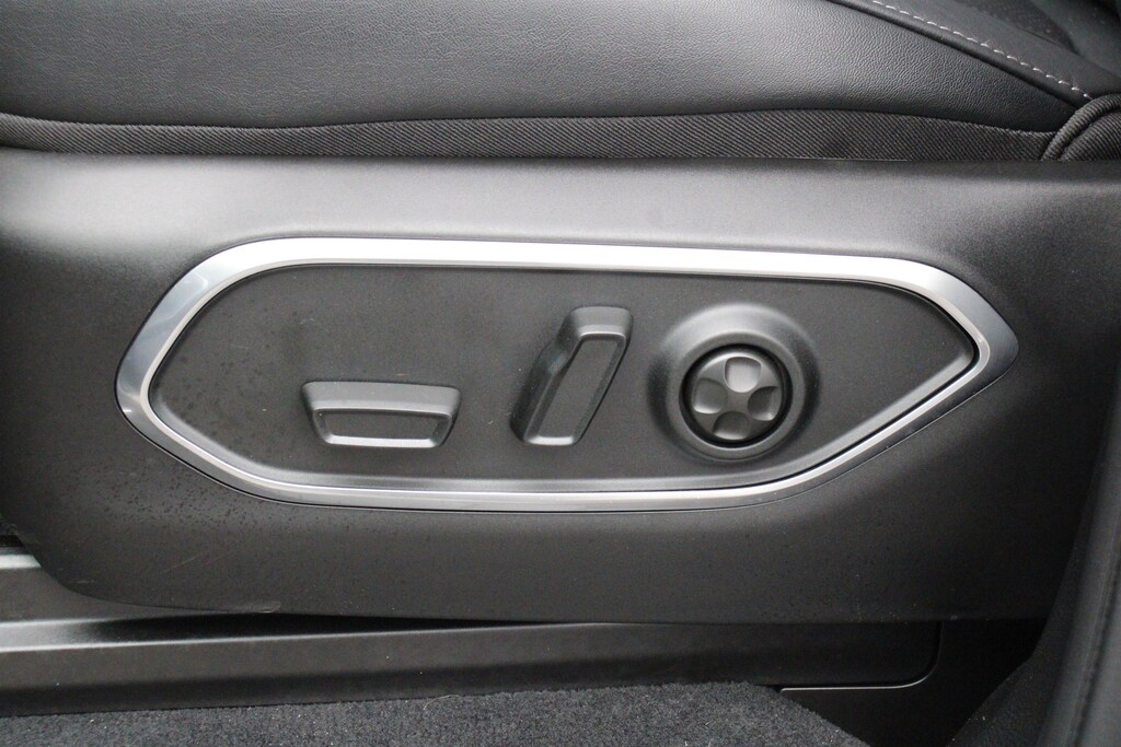 New 2026 Jeep Grand Wagoneer L Limited Sport Utility