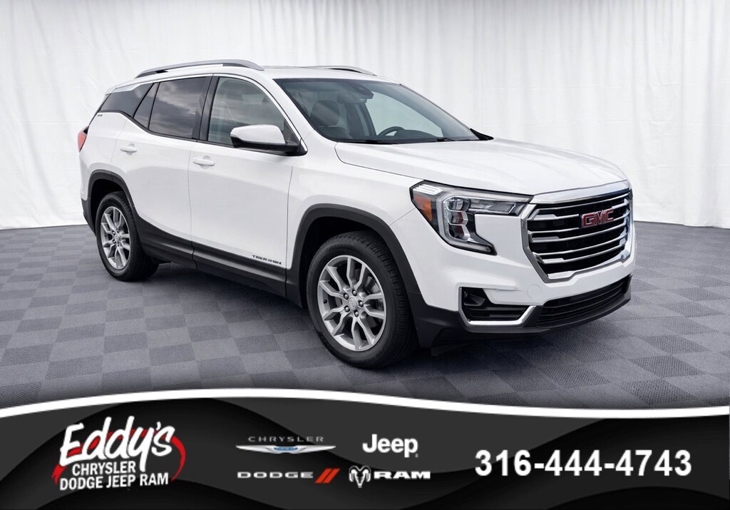 Used 2024 GMC Terrain SLT SUV