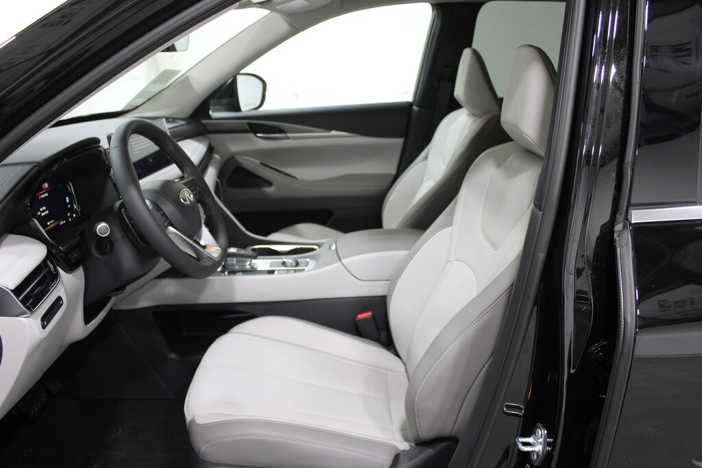 New 2026 INFINITI QX60 PURE Sport Utility