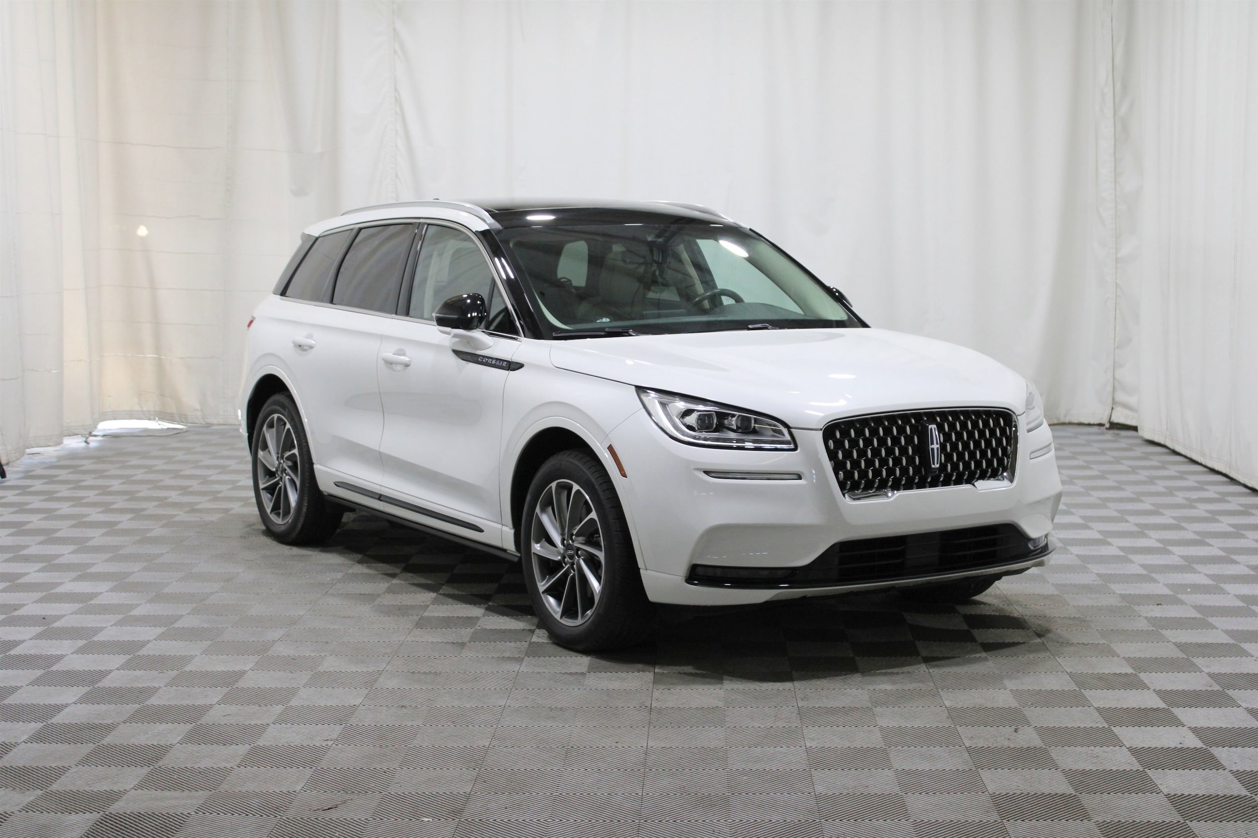 2022 Lincoln Corsair Grand Touring's photo