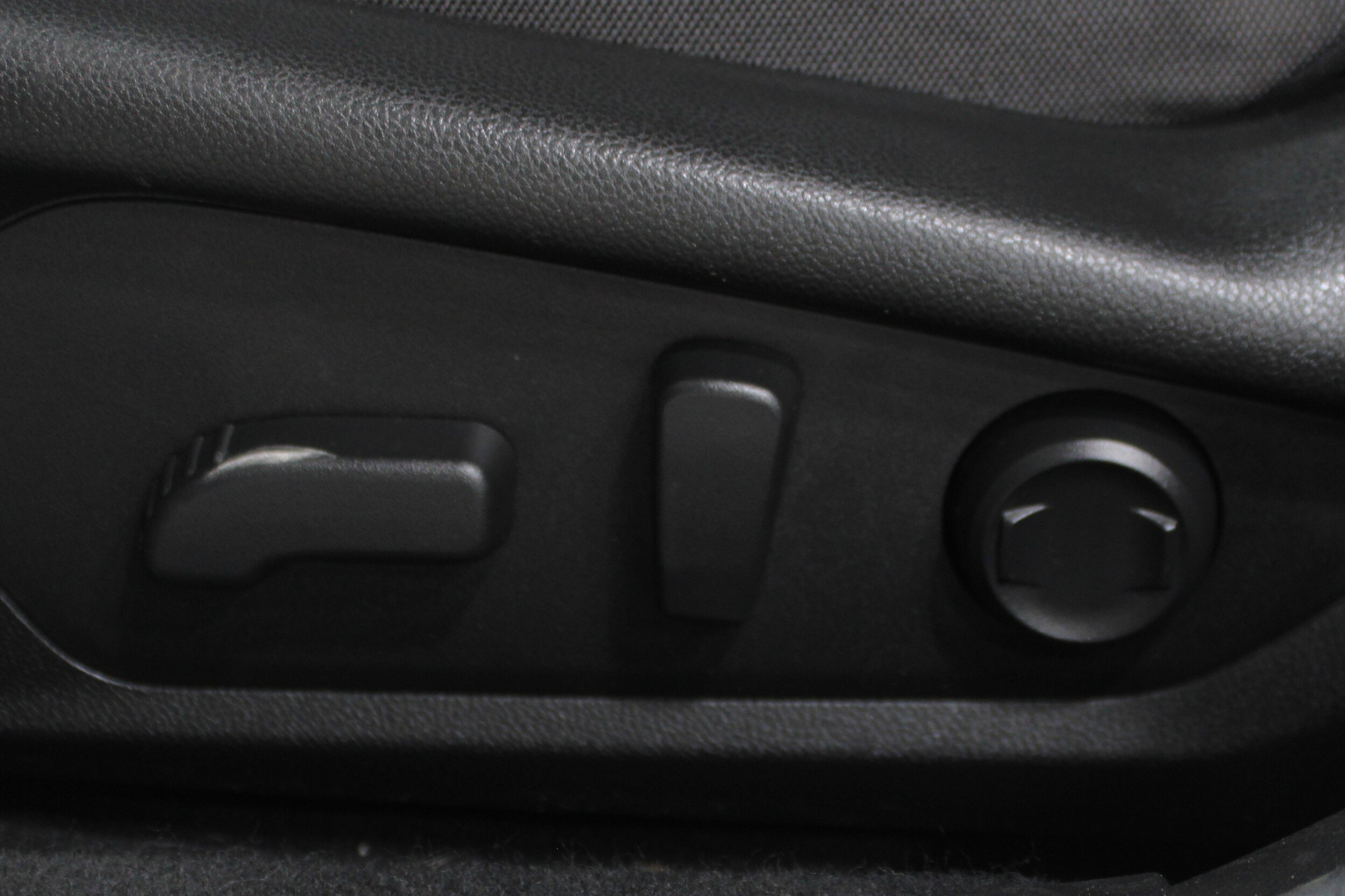2024 Subaru Crosstrek Premium photo 4