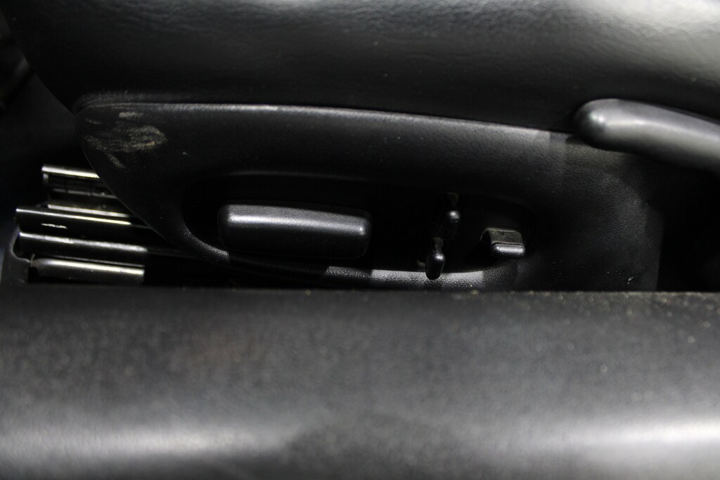 Used 2000 Chevrolet Corvette Coupe