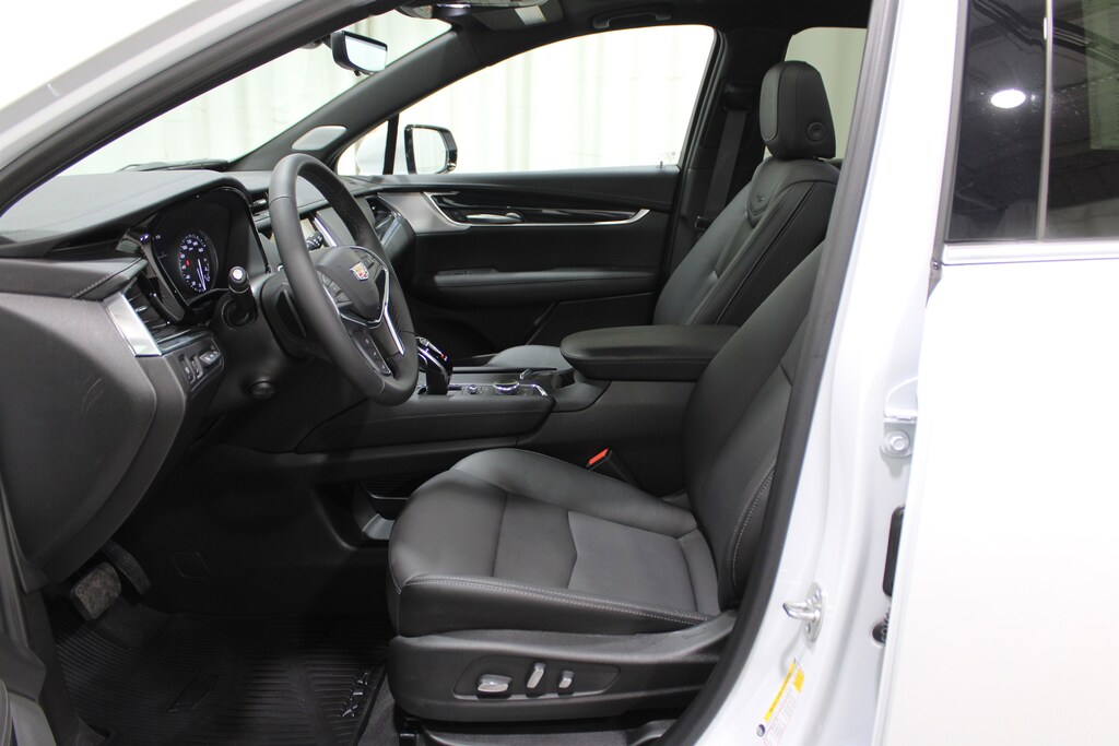 Used 2024 Cadillac XT5 AWD Premium Luxury SUV