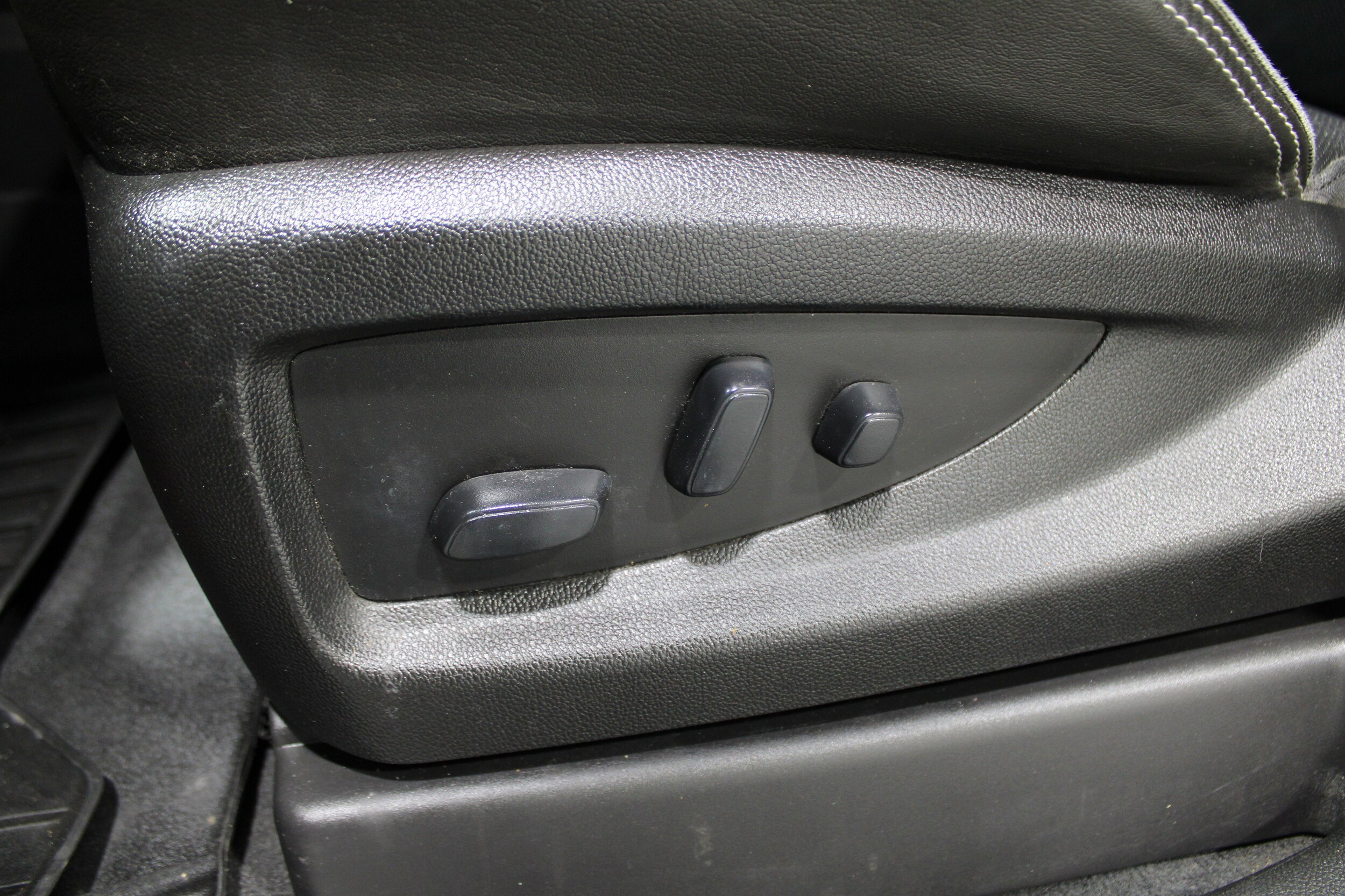 2019 Gmc Yukon Denali photo 4