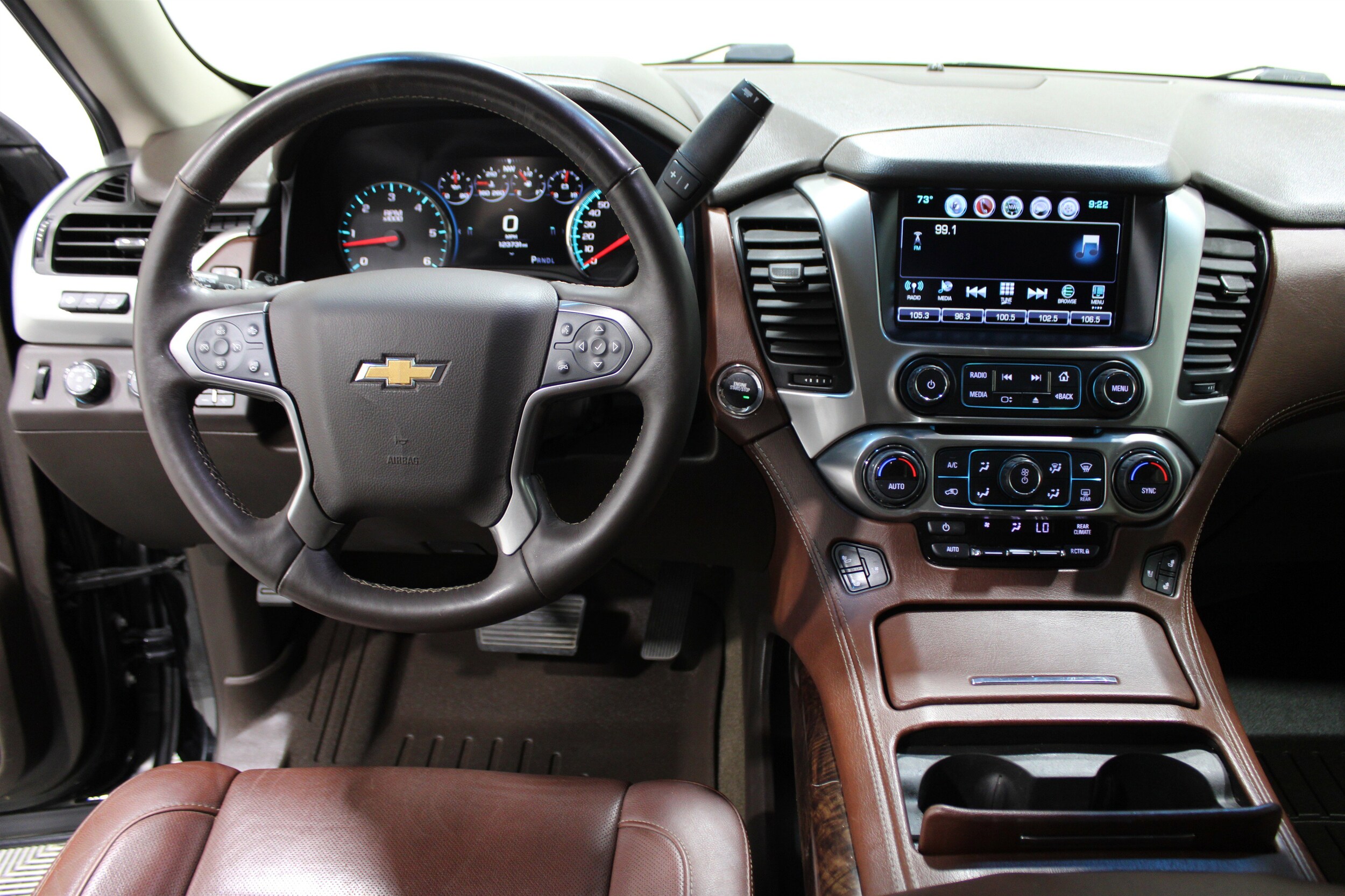 2017 Chevrolet Tahoe Premier photo 2