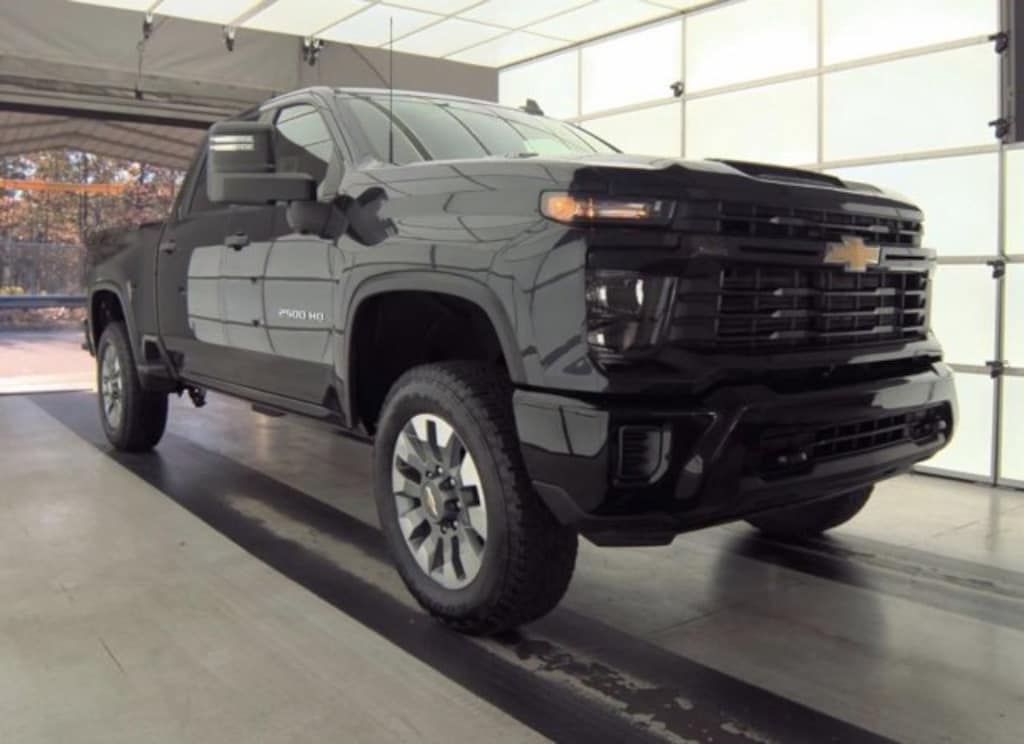 Used 2024 Chevrolet Silverado 2500 HD Custom Truck Crew Cab