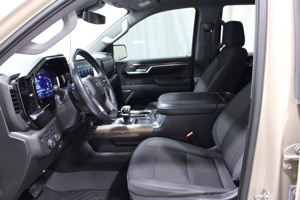 Used 2023 Chevrolet Silverado 1500 LT Trail Boss Truck Crew Cab