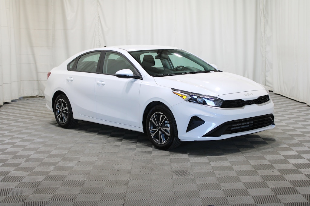 Used 2023 Kia Forte LXS Sedan