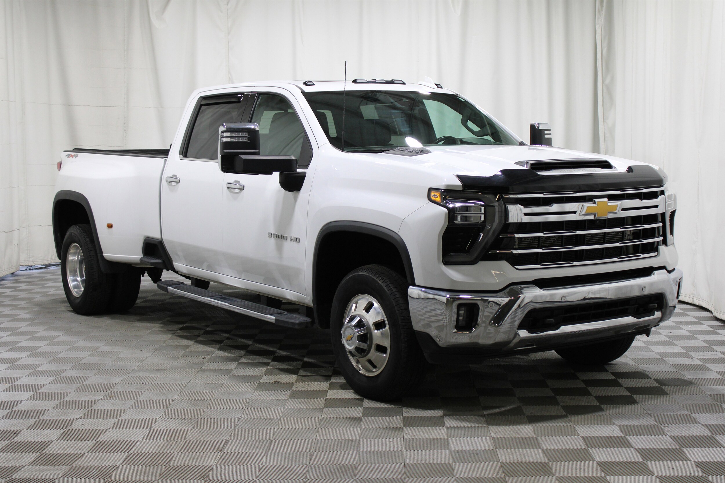 2024 Chevrolet Silverado 3500HD LTZ