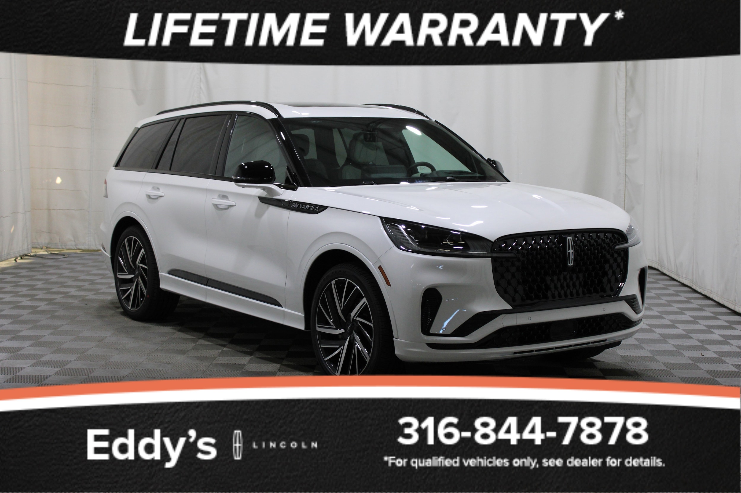 2026 Lincoln Aviator Black Label's photo