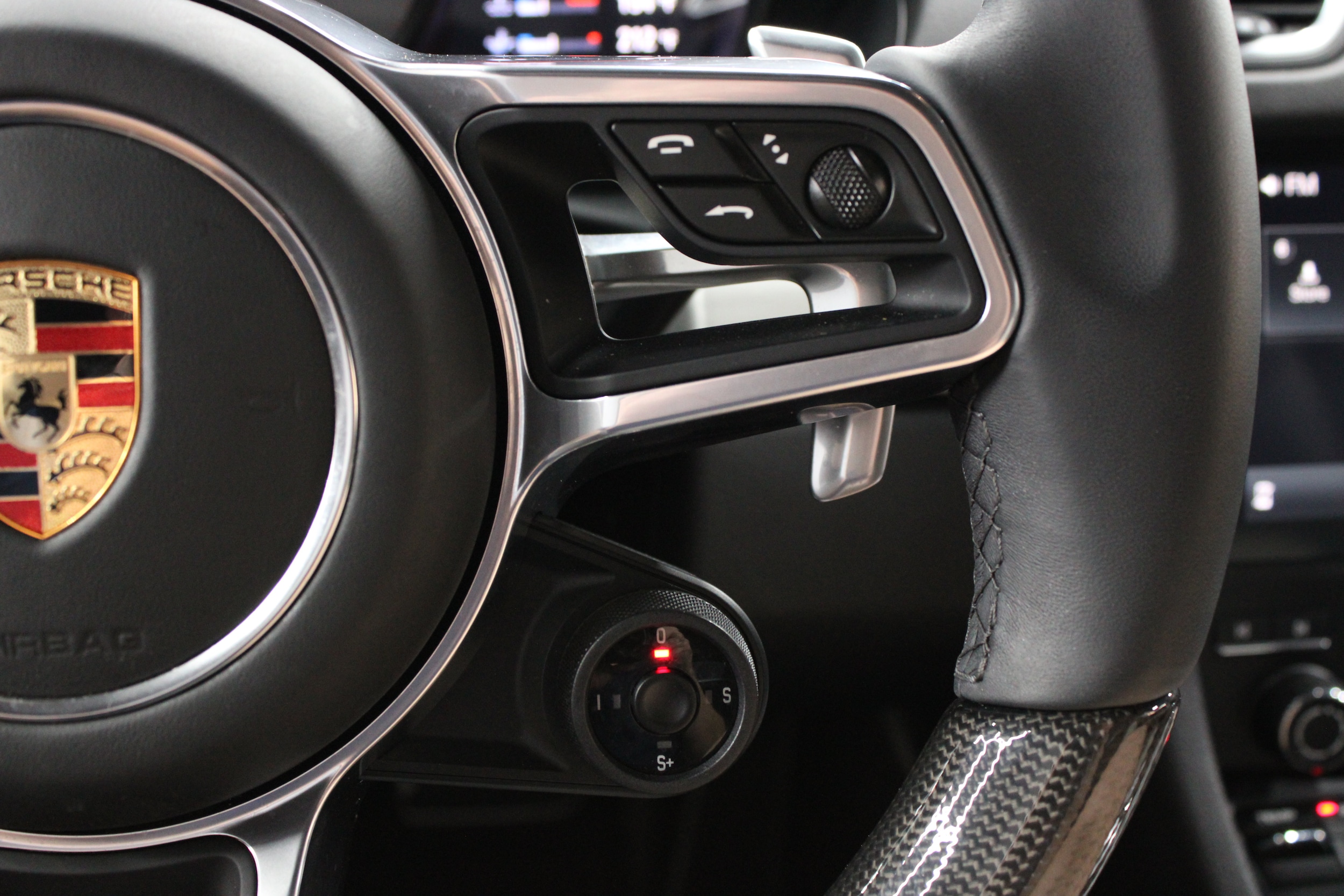 2025 Porsche 718 S - Photo 13