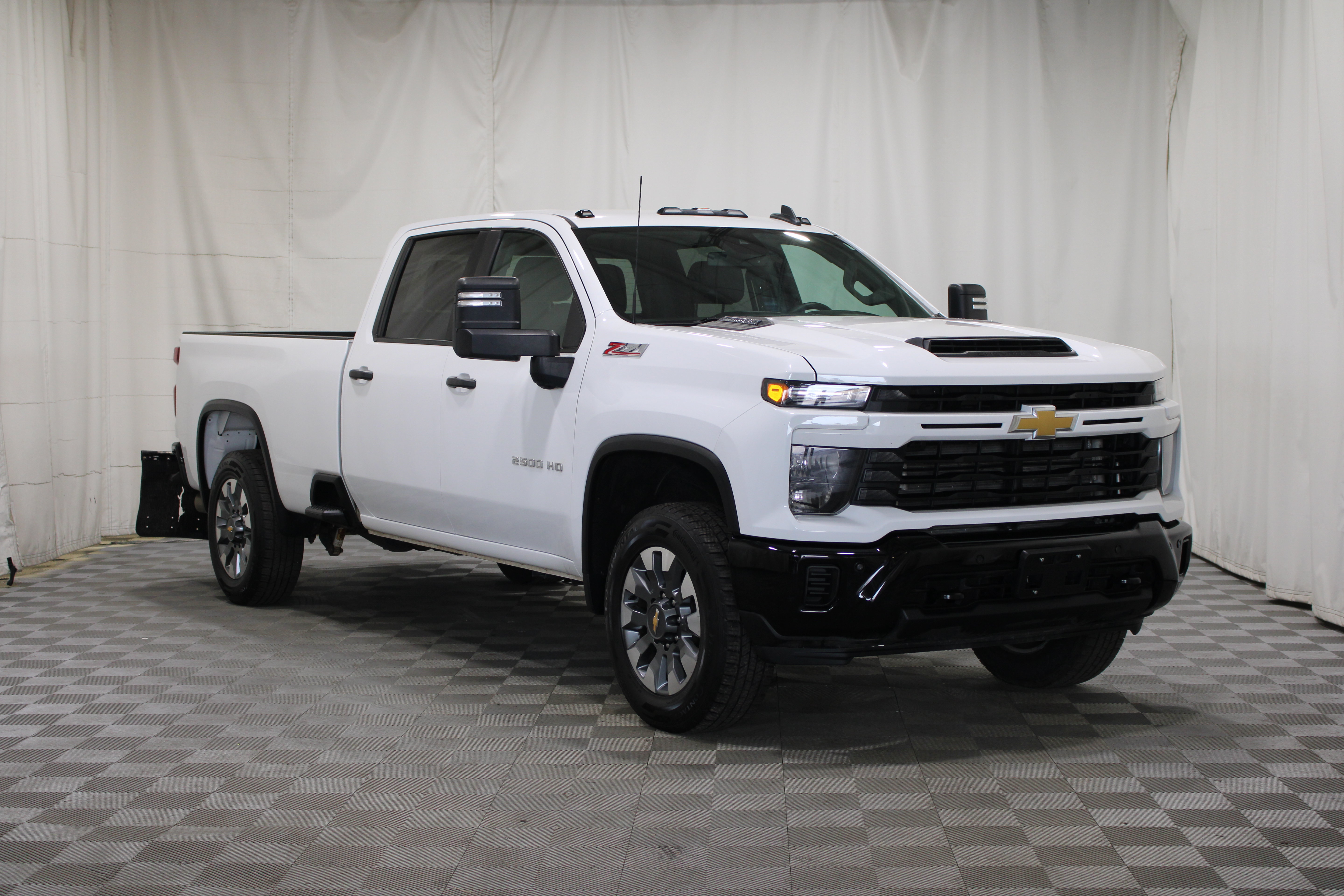 Used 2025 Chevrolet Silverado 2500 HD Custom Truck Crew Cab