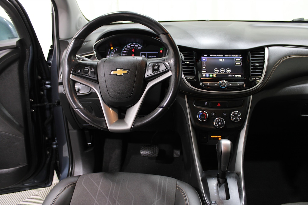 Used 2022 Chevrolet Trax LT SUV