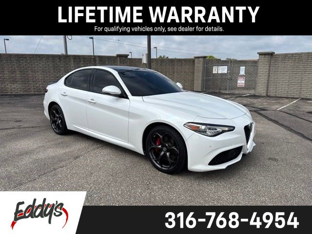 2018 Alfa Romeo Giulia 2.0 Ti Sport Auto AWD's photo