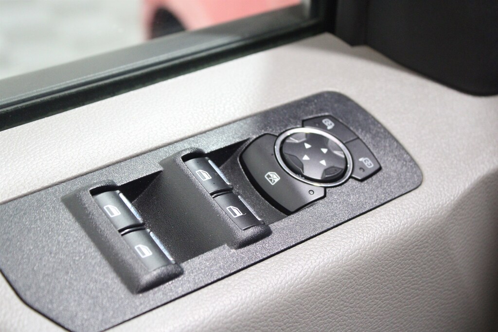 Used 2020 Ford F-150 XLT Truck SuperCrew Cab