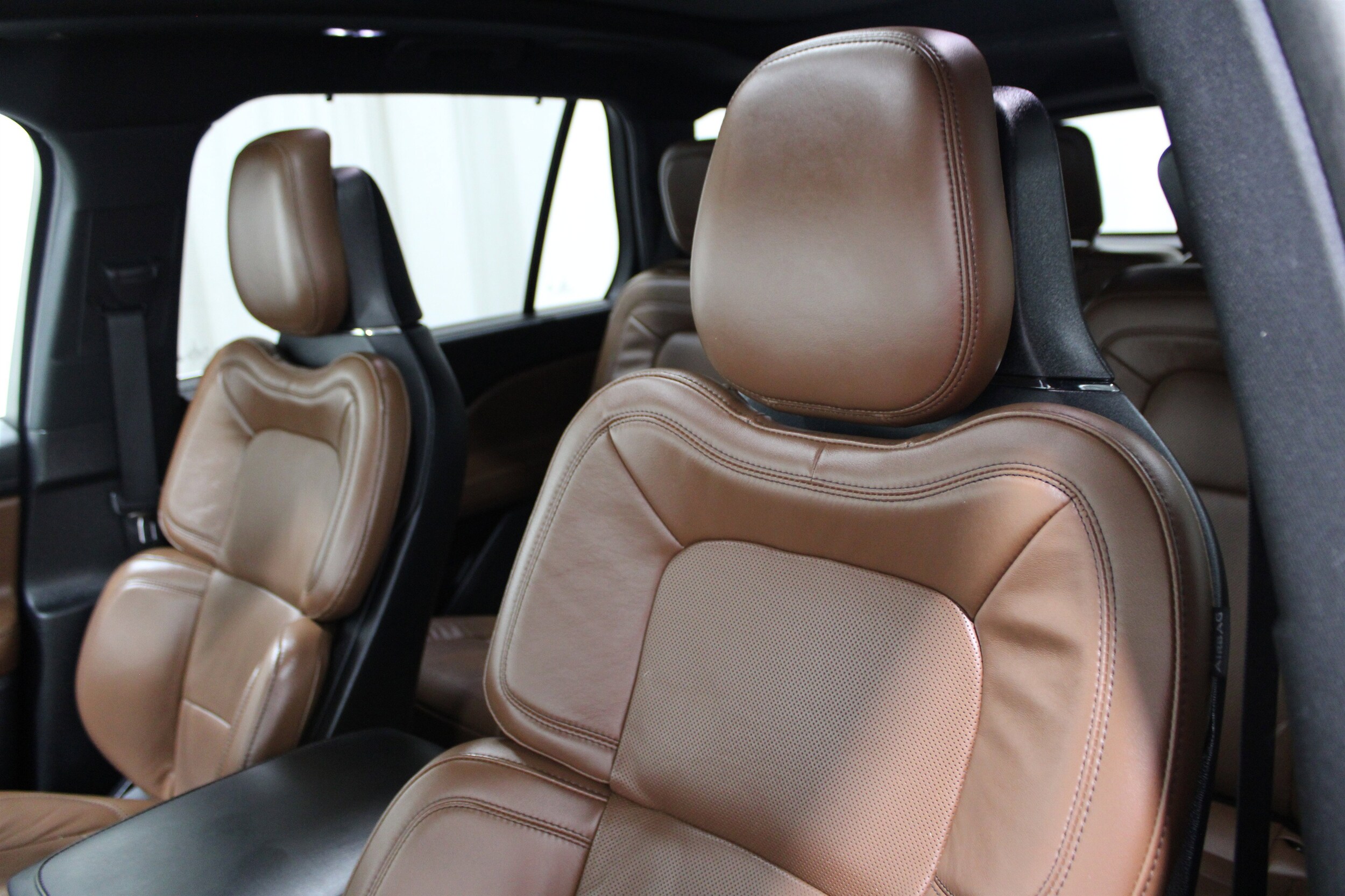 2022 Lincoln Aviator Reserve photo 4