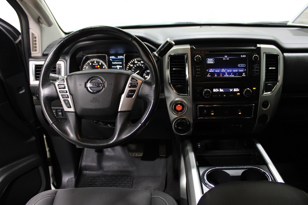 Used 2019 Nissan Titan SV Truck Crew Cab