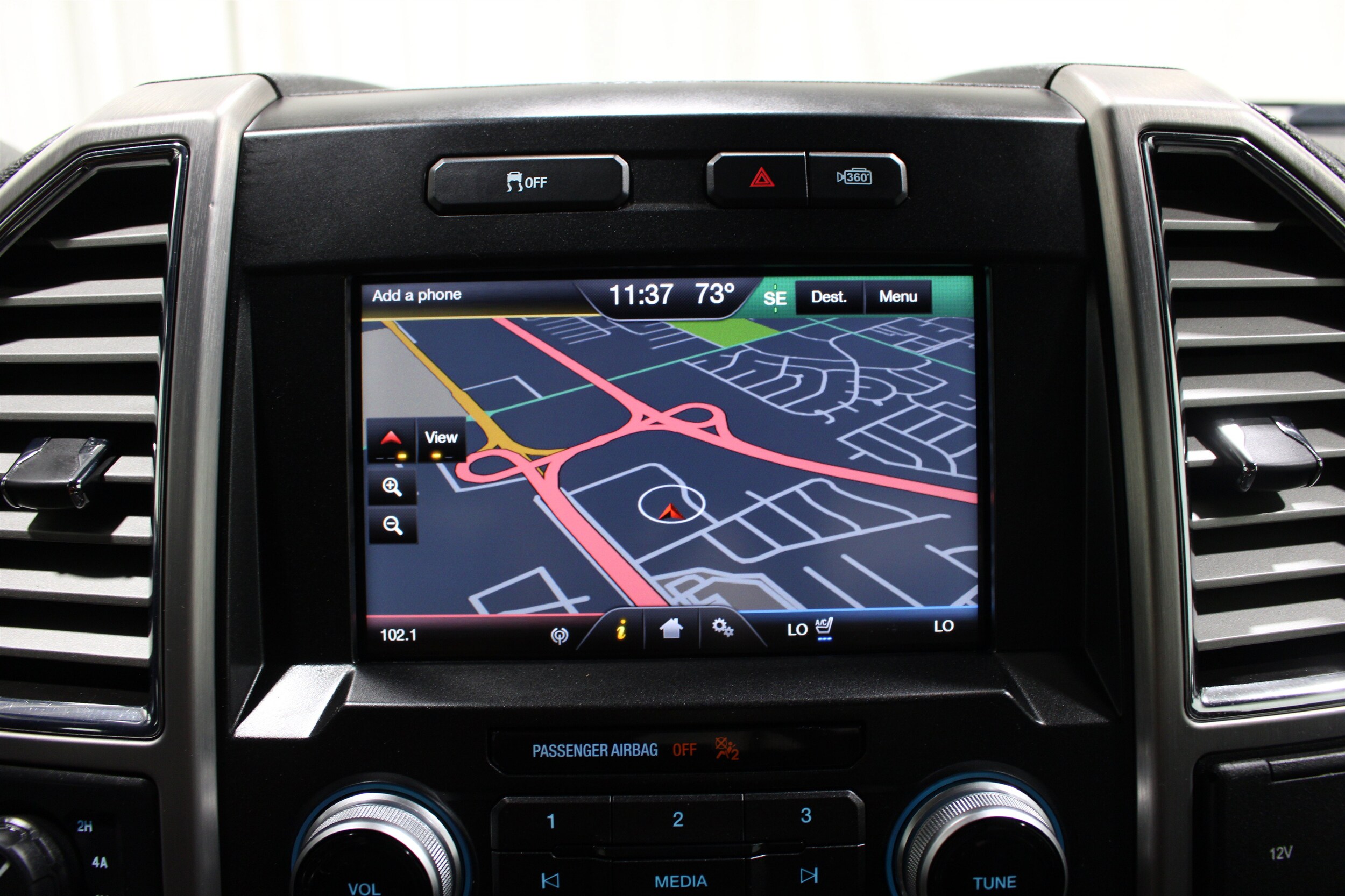 2015 Ford F-150 Platinum - Photo 16