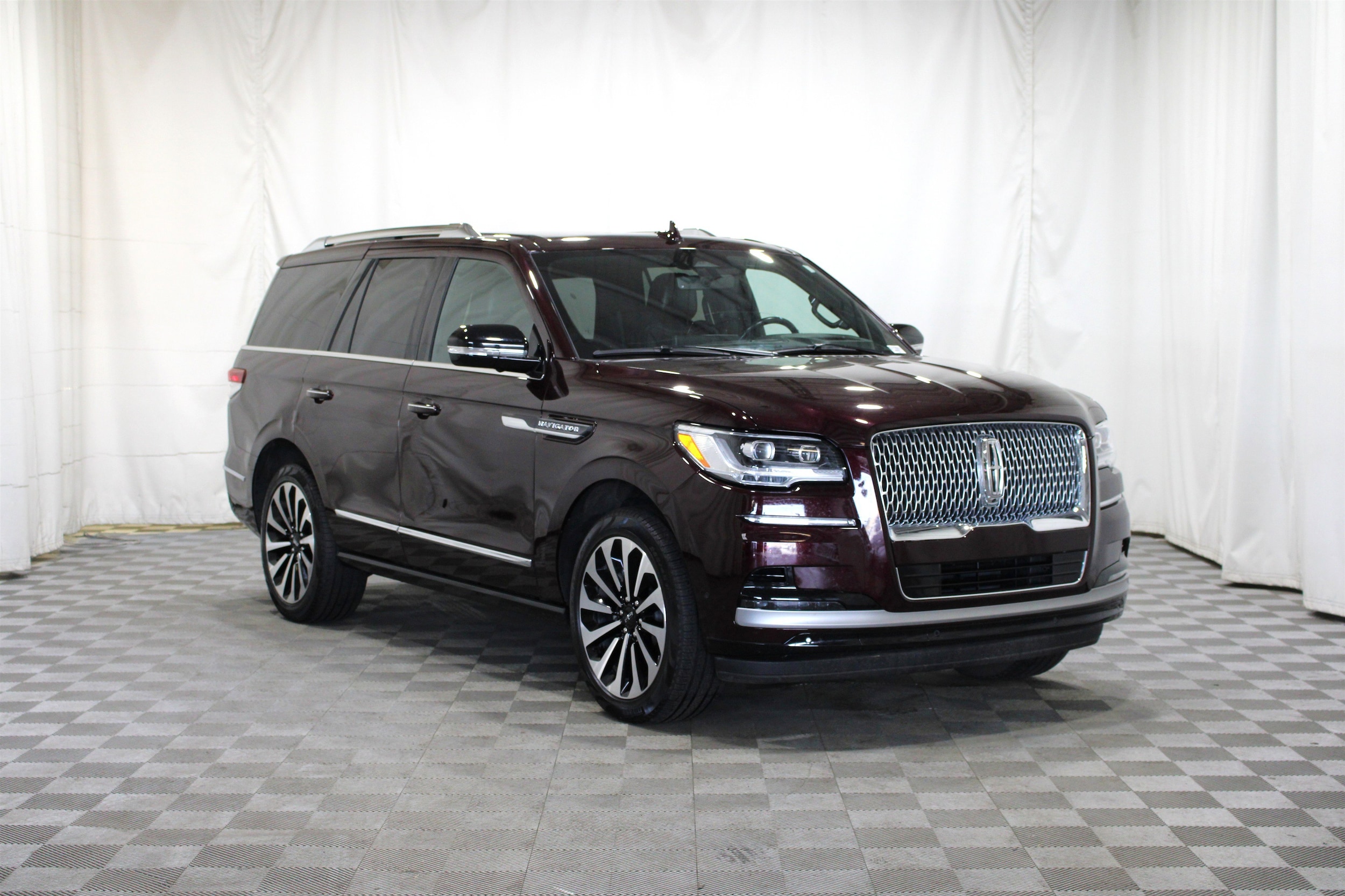 2024 Lincoln Navigator Reserve 4WD's photo