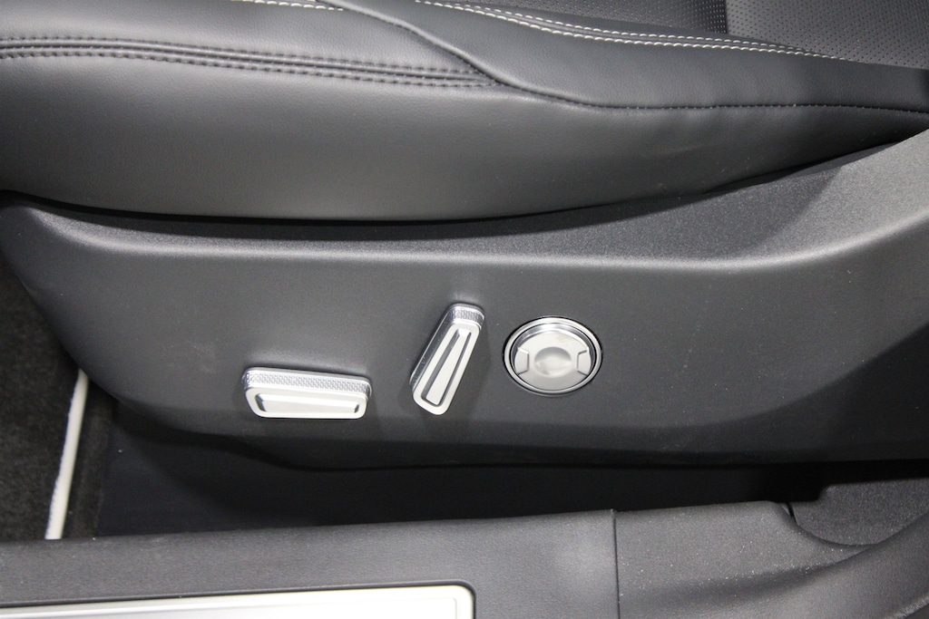 Certified 2025 Lincoln Nautilus Premiere SUV