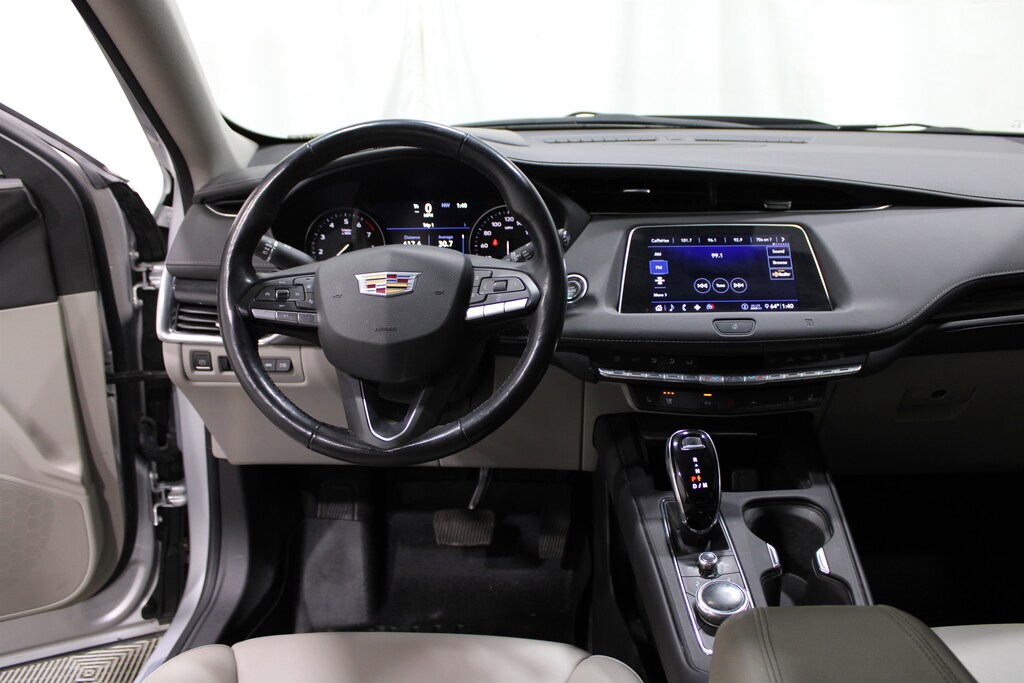 Used 2020 Cadillac XT4 FWD Premium Luxury SUV