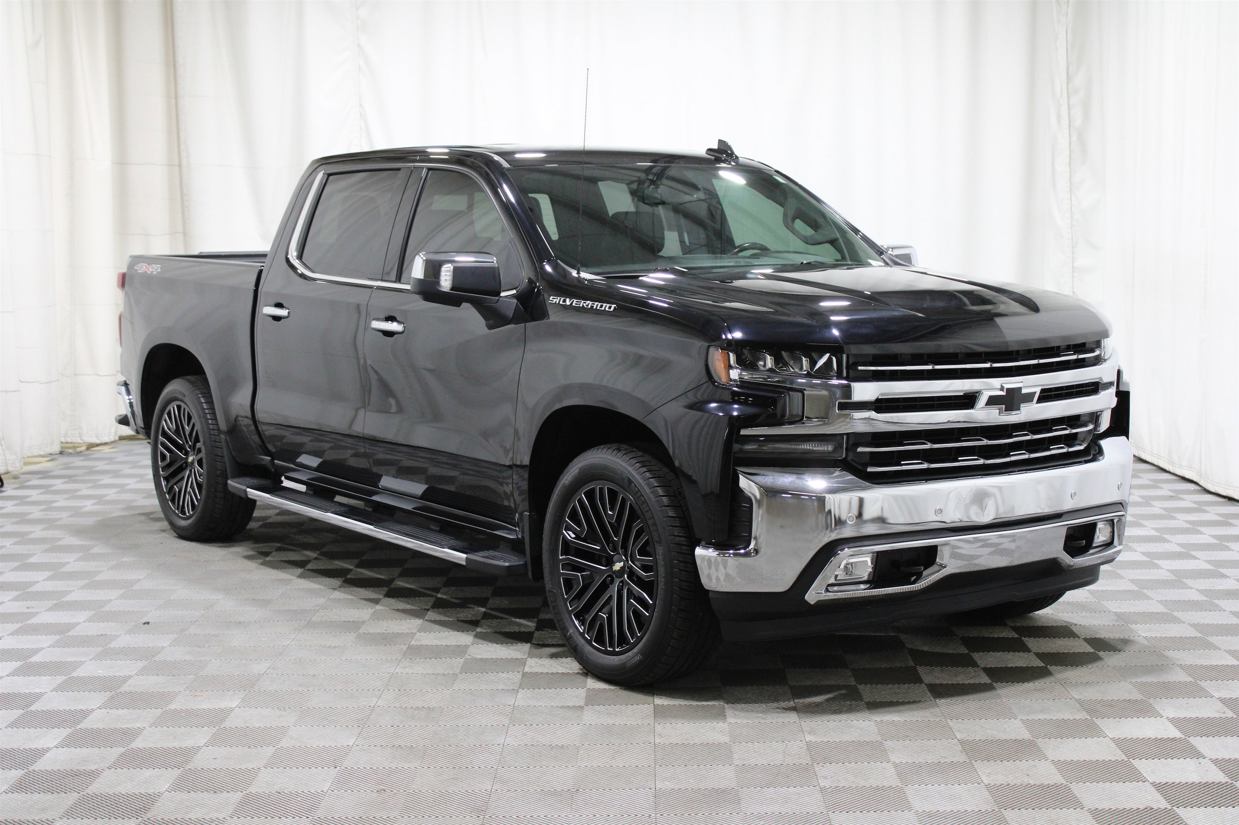2021 Chevrolet Silverado 1500 LTZ's photo