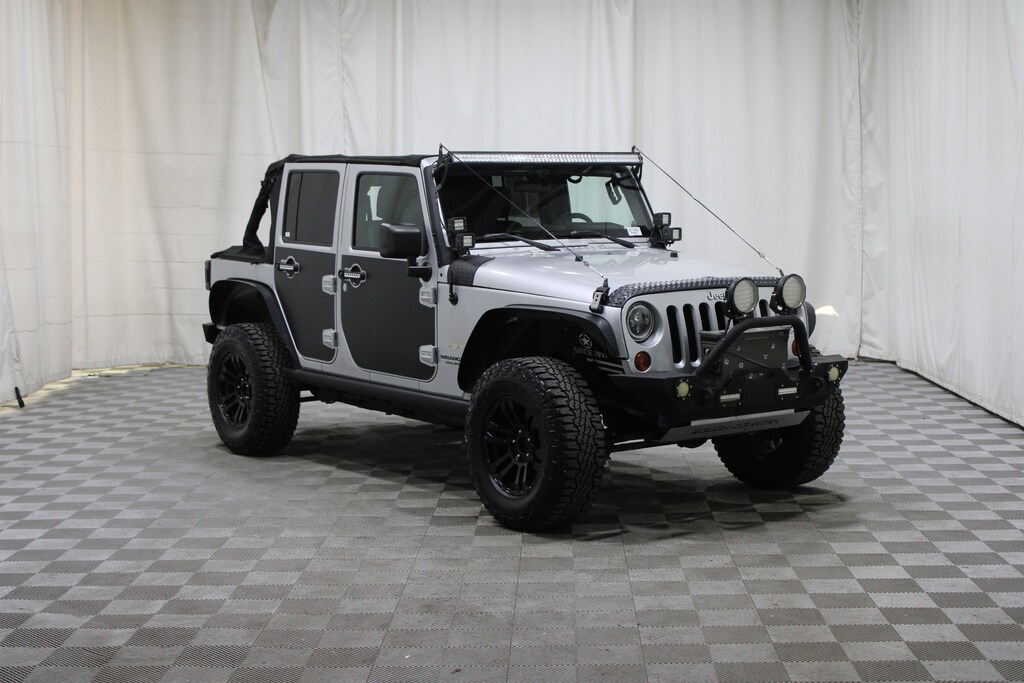 Used 2008 Jeep Wrangler Unlimited Sahara SUV