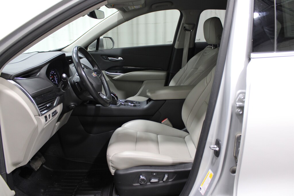 Used 2020 Cadillac XT4 FWD Premium Luxury SUV