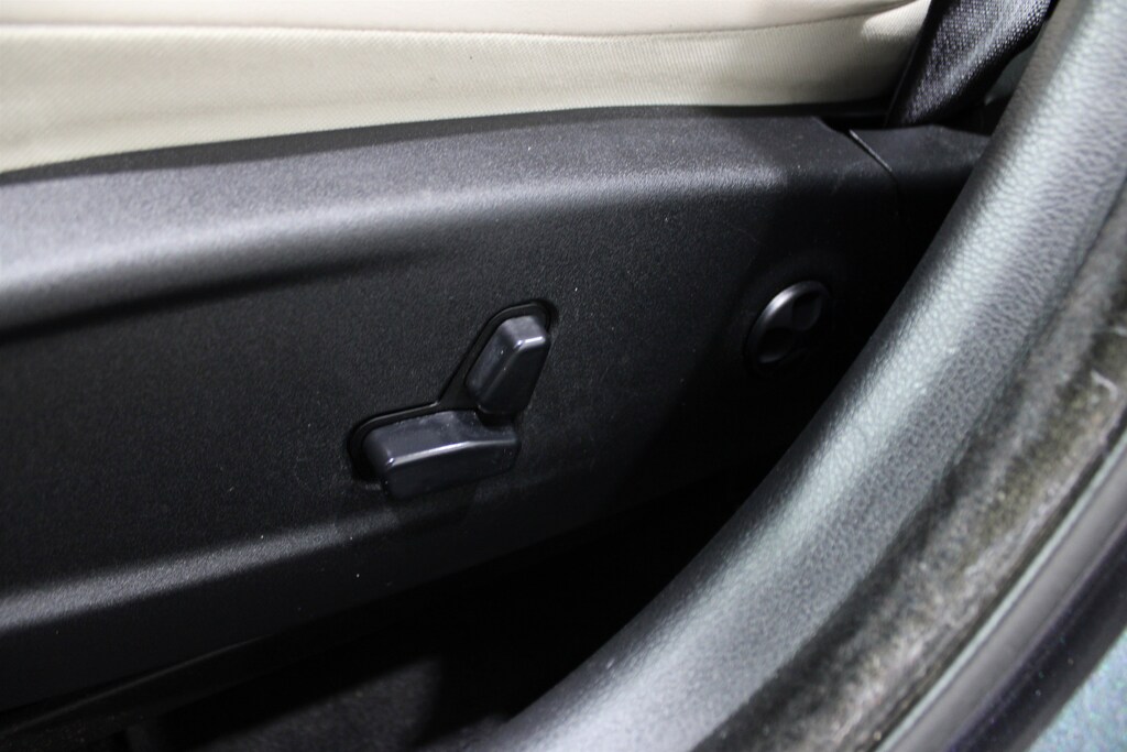 Used 2017 Chrysler 300 Limited Sedan