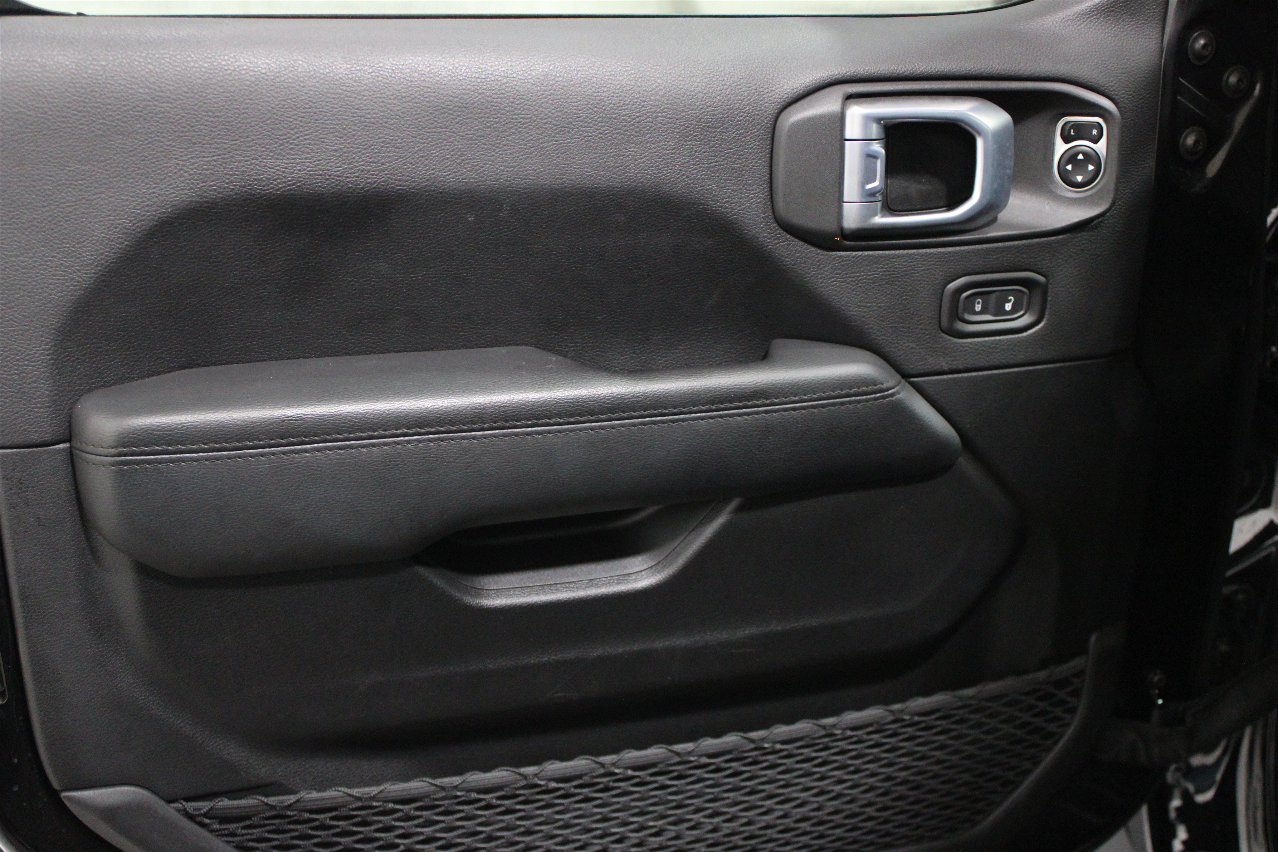Used 2021 Jeep Wrangler Unlimited Sahara Altitude SUV